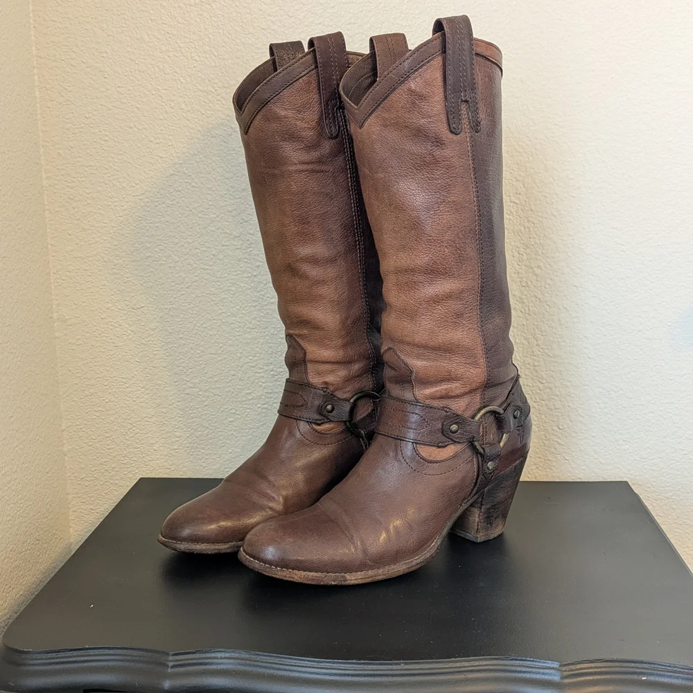 FRYE TAYLOR Brown Leather Harness Boots - 8 - Western, Cowboy - Picture 7 of 11